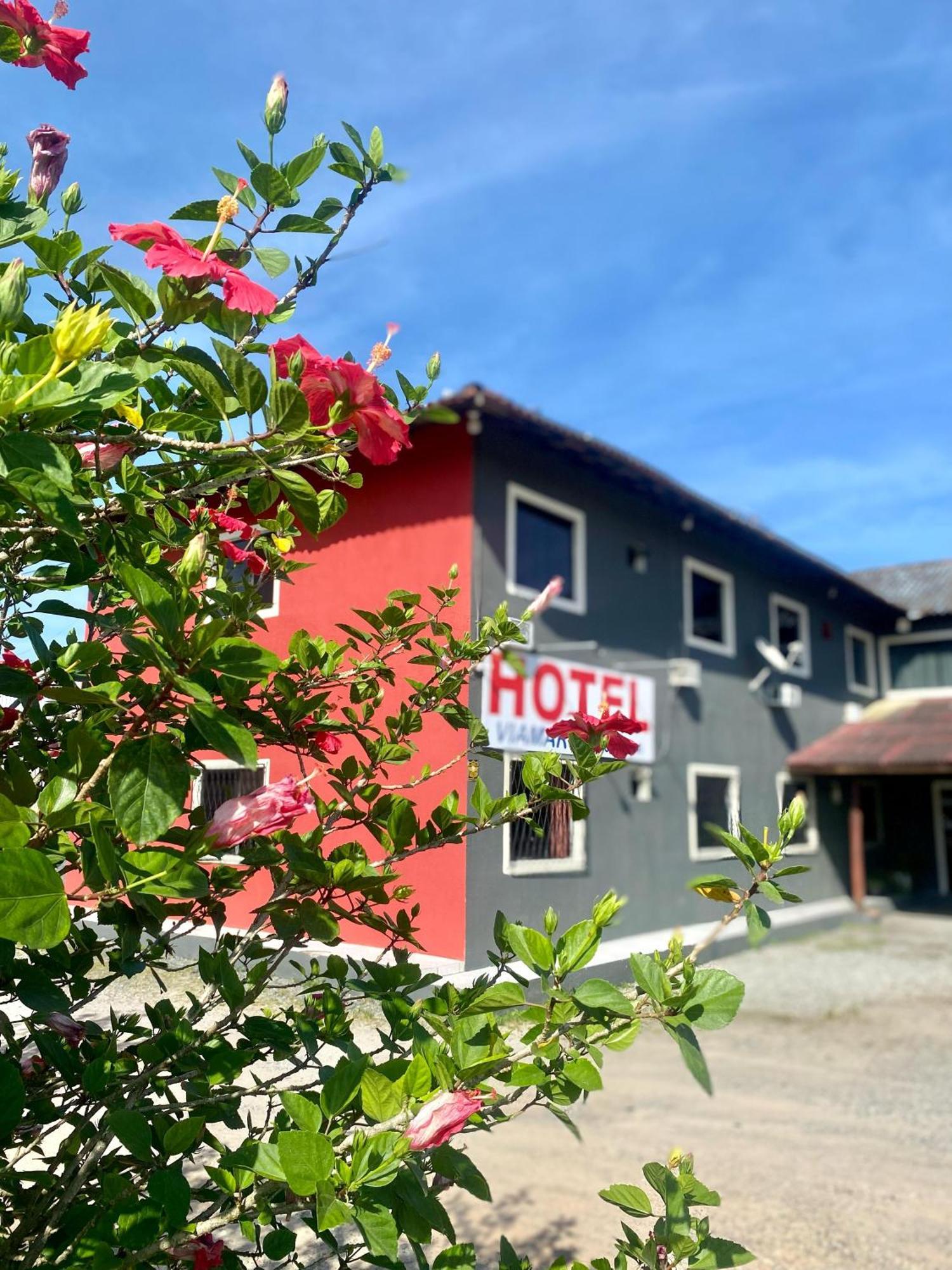 Hotel E Pousada Via Mar Itapocu Exterior photo